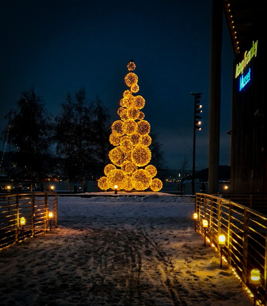 Christmas tree made of balls of light outside Astrup Fearnley Museum in Oslo