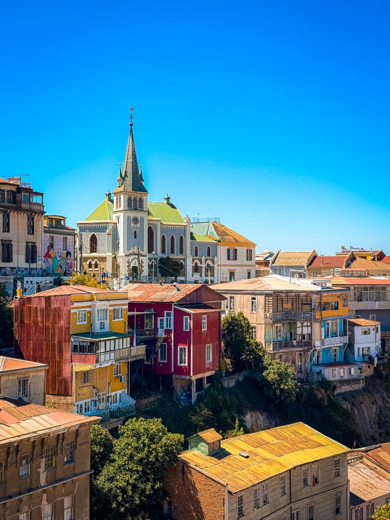 Colorful buildings in Valparaiso, Chile